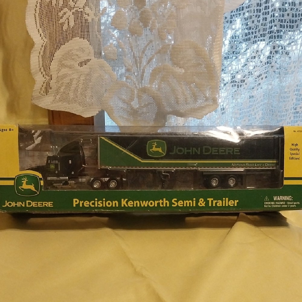 John Deere Green and Yellow Precision Kenworth Semi & Trailer Collectible